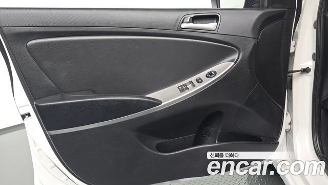 Hyundai Accent (New) 1.4 VVT Style 2019 — фото 24