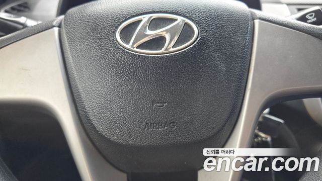 Hyundai Accent (New) 1.4 VVT Style 2019 — фото 29
