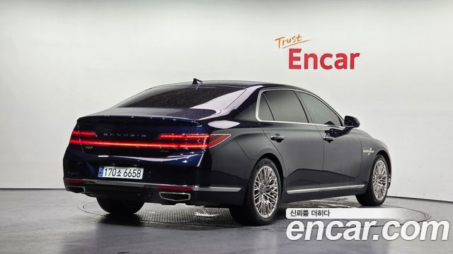 Genesis G90 3.8 AWD Prestige 2021 — фото 2