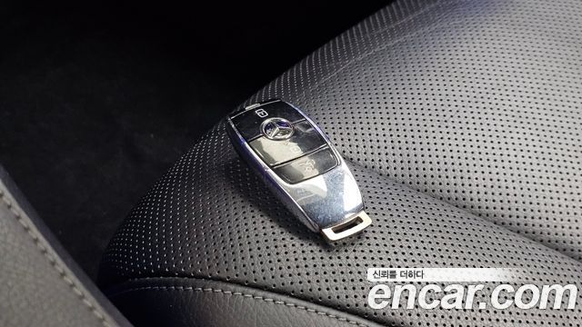 Mercedes-Benz S-Class (W222) S350 d 4MATIC 2018 — фото 26