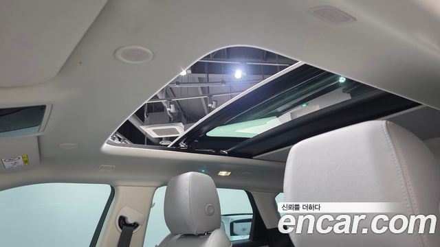 Land Rover Range Rover Evoque (II) P250 SE 2023 — фото 18