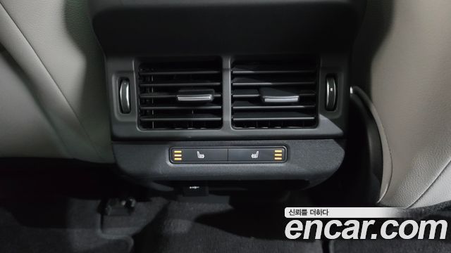 Land Rover Range Rover Evoque (II) P250 SE 2023 — фото 36
