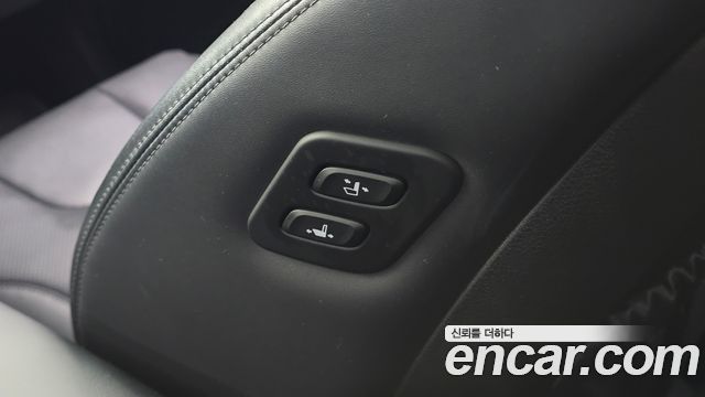 Hyundai Santa Fe Diesel 2.2 2WD Prestige 2021 — фото 29