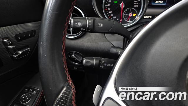 Mercedes-Benz SLC-Class (R172) SLC200 2017 — фото 18
