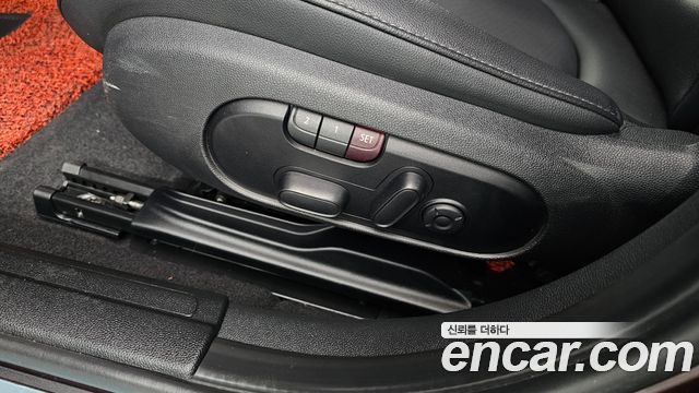 MINI Cooper Clubman High 2nd 2019 — фото 32