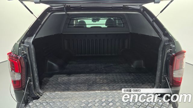 KG Mobility (SsangYong) Rexton Sports Khan Diesel 2.2 4WD Expedition 2024 — фото 20