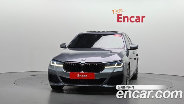 BMW 5 Series (G30) 530i xDrive Luxury Plus 2018 — фото 3