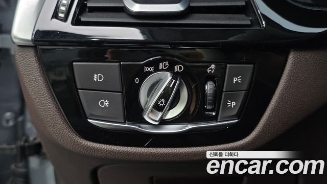 BMW 5 Series (G30) 530i xDrive Luxury Plus 2018 — фото 28
