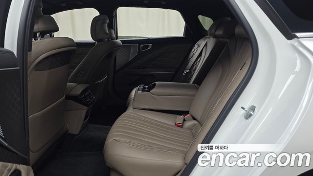 Kia K8 Hybrid Signature 2023 — фото 12