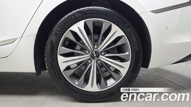 Kia K8 Hybrid Signature 2023 — фото 21