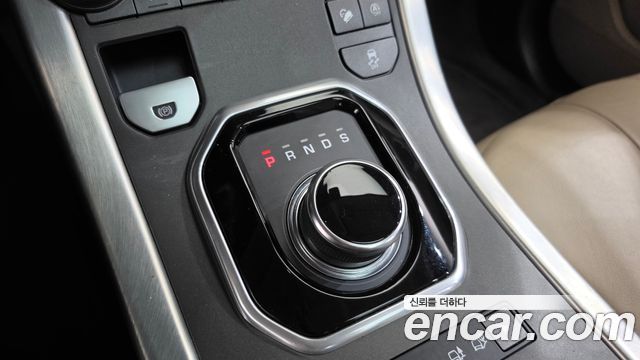 Land Rover Range Rover Evoque 2.0 TD4 SE 2019 — фото 9