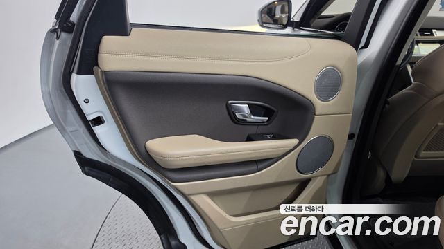 Land Rover Range Rover Evoque 2.0 TD4 SE 2019 — фото 25