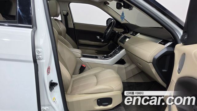 Land Rover Range Rover Evoque 2.0 TD4 SE 2019 — фото 26
