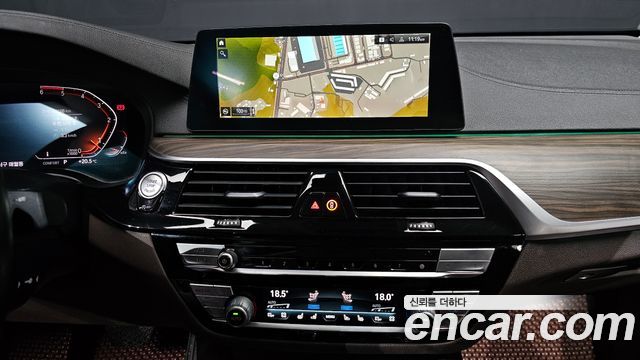 BMW 6 Series GT (G32) 620d Luxury 2020 — фото 19