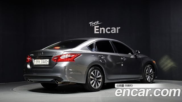 Nissan Altima 2.5 L33 2017 — фото 2