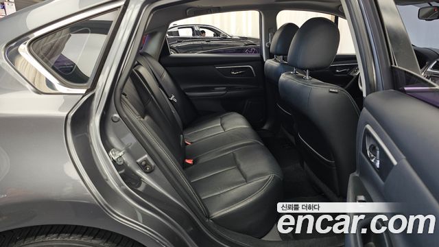 Nissan Altima 2.5 L33 2017 — фото 12