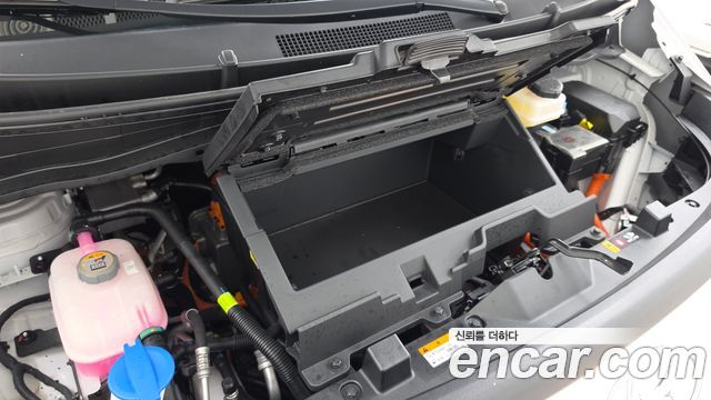 Hyundai ST1 Cargo Freezer Container Premium 2025 — фото 6