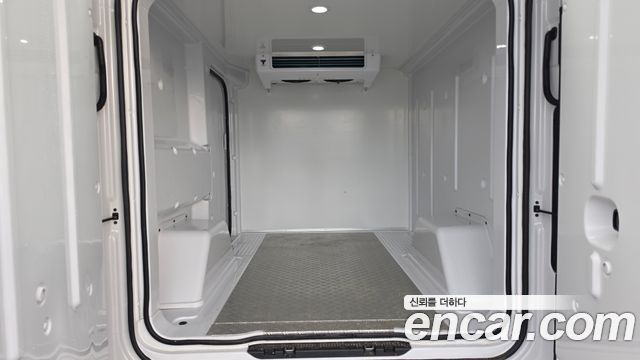 Hyundai ST1 Cargo Freezer Container Premium 2025 — фото 20