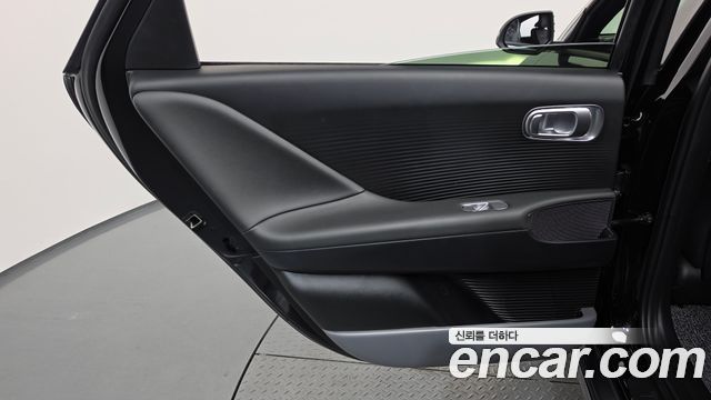 Hyundai Ioniq 6 Standard E-Value+ 2025 — фото 25