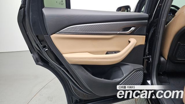 Renault Korea Grand Koleos 1.5 E-TECH Iconic 2WD 2025 — фото 25