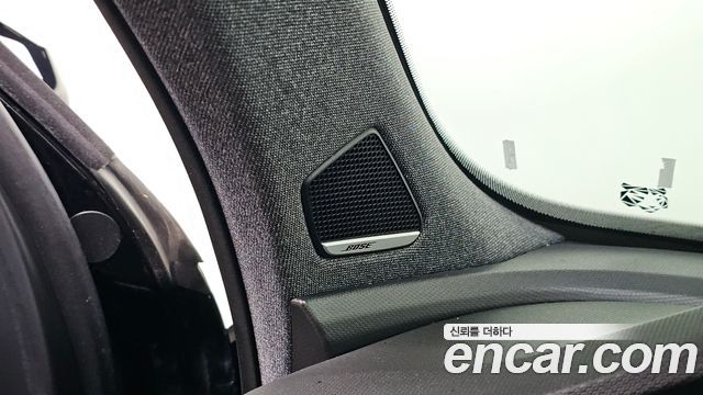 Renault Korea Grand Koleos 1.5 E-TECH Iconic 2WD 2025 — фото 28