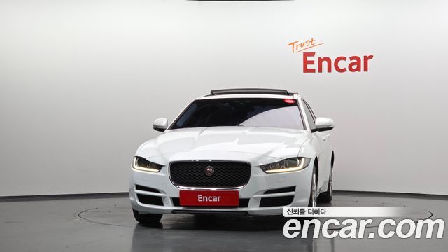 Jaguar XE 20d Prestige 2016 — фото 3