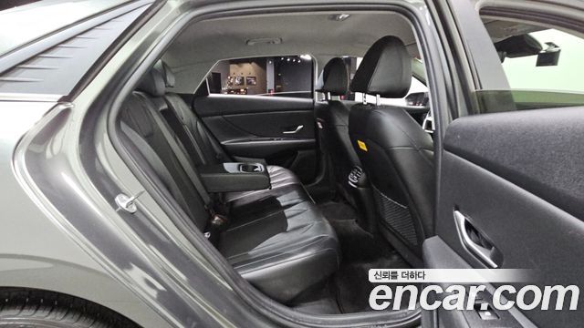 Hyundai Avante Hybrid (CN7) Inspiration 2023 — фото 12