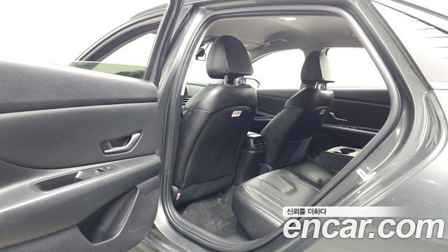 Hyundai Avante Hybrid (CN7) Inspiration 2023 — фото 26