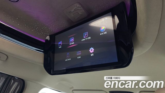 Kia Carnival (IV) Gasoline 9-Seater Hi Limousine Signature 2025 — фото 18