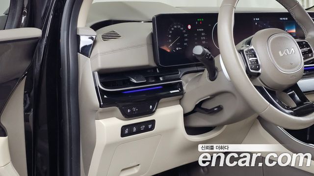 Kia Carnival (IV) Gasoline 9-Seater Hi Limousine Signature 2025 — фото 29