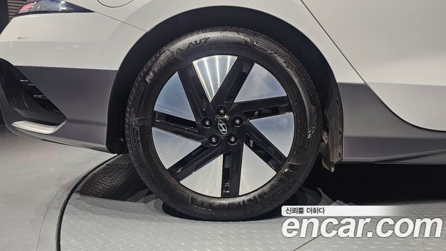 Hyundai Ioniq 6 Standard E-Value+ 2025 — фото 5