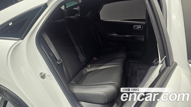 Hyundai Ioniq 6 Standard E-Value+ 2025 — фото 11