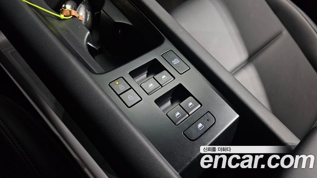 Hyundai Ioniq 6 Standard E-Value+ 2025 — фото 19