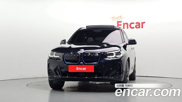 BMW iX3 M Sports 2025 — фото 3