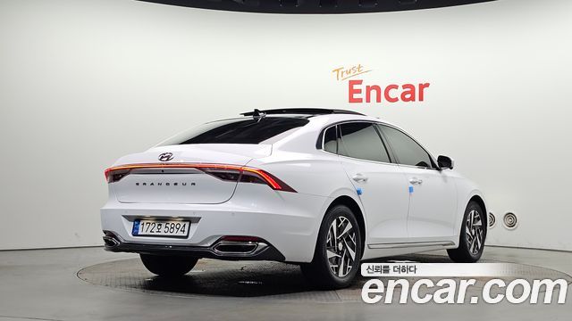 Hyundai Grandeur Hybrid (IG) Le Blanc 2023 — фото 2