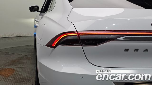 Hyundai Grandeur Hybrid (IG) Le Blanc 2023 — фото 23