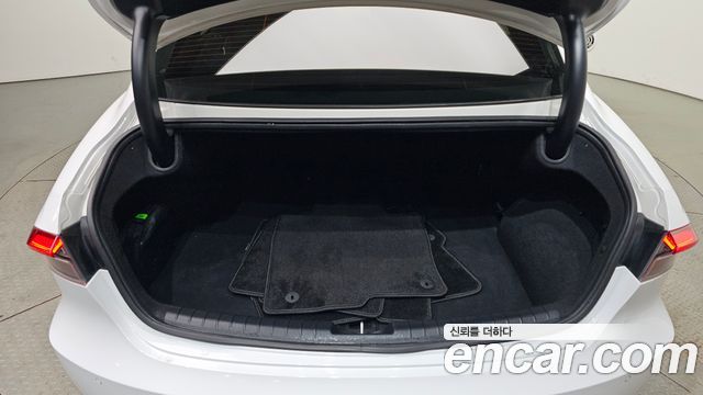 Hyundai Grandeur Hybrid (IG) Le Blanc 2023 — фото 32