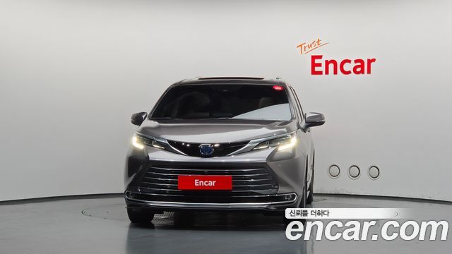Toyota Sienna (IV) 2.5 Hybrid AWD 2024 — фото 3
