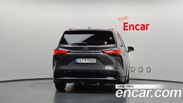 Toyota Sienna (IV) 2.5 Hybrid AWD 2024 — фото 4