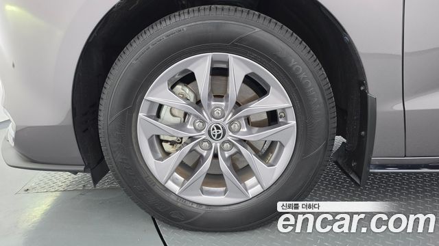 Toyota Sienna (IV) 2.5 Hybrid AWD 2024 — фото 5