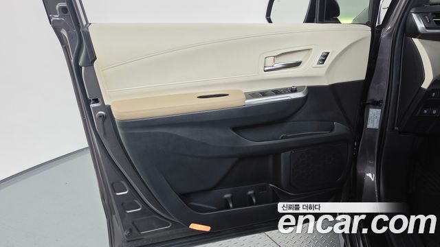 Toyota Sienna (IV) 2.5 Hybrid AWD 2024 — фото 24