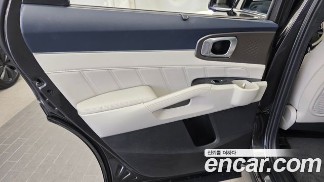 Kia Sorento (IV) HEV 1.6 2WD Signature 2025 — фото 25