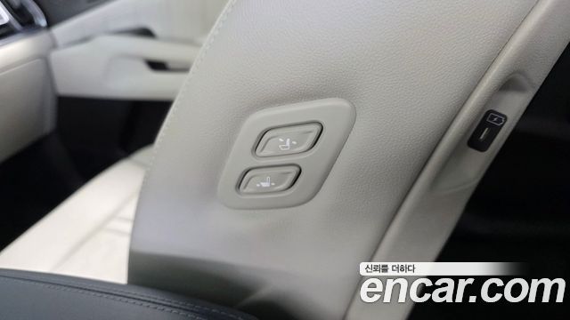 Kia Sorento (IV) HEV 1.6 2WD Signature 2025 — фото 33