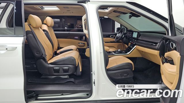 Kia Carnival (IV) Gasoline 7-Seater Signature 2023 — фото 12