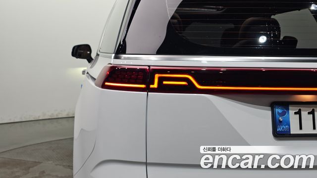 Kia Carnival (IV) Gasoline 7-Seater Signature 2023 — фото 23