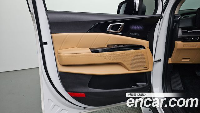 Kia Carnival (IV) Gasoline 7-Seater Signature 2023 — фото 24