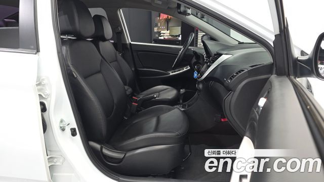Hyundai Accent (New) 1.4 VVT Modern 2016 — фото 11