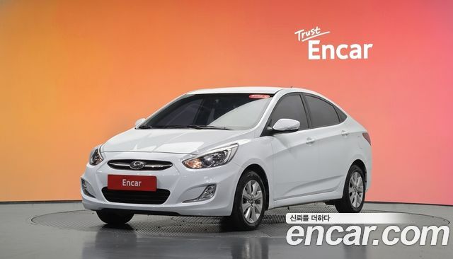 Hyundai Accent (New) 1.4 VVT Modern