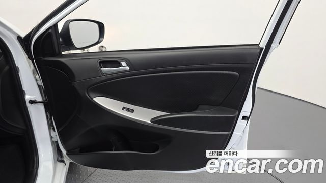 Hyundai Accent (New) 1.4 VVT Modern 2016 — фото 24