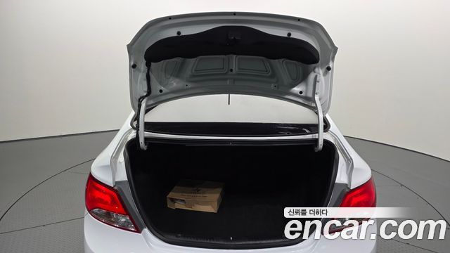 Hyundai Accent (New) 1.4 VVT Modern 2016 — фото 30